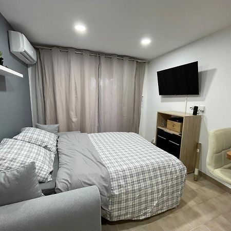 2 Pieces Climatise-Wifi / 4 Voyageurs / Boxe Prive / 2 Piscines / 2 Tennis / Petanque / Pingpong Antibes Exteriér fotografie